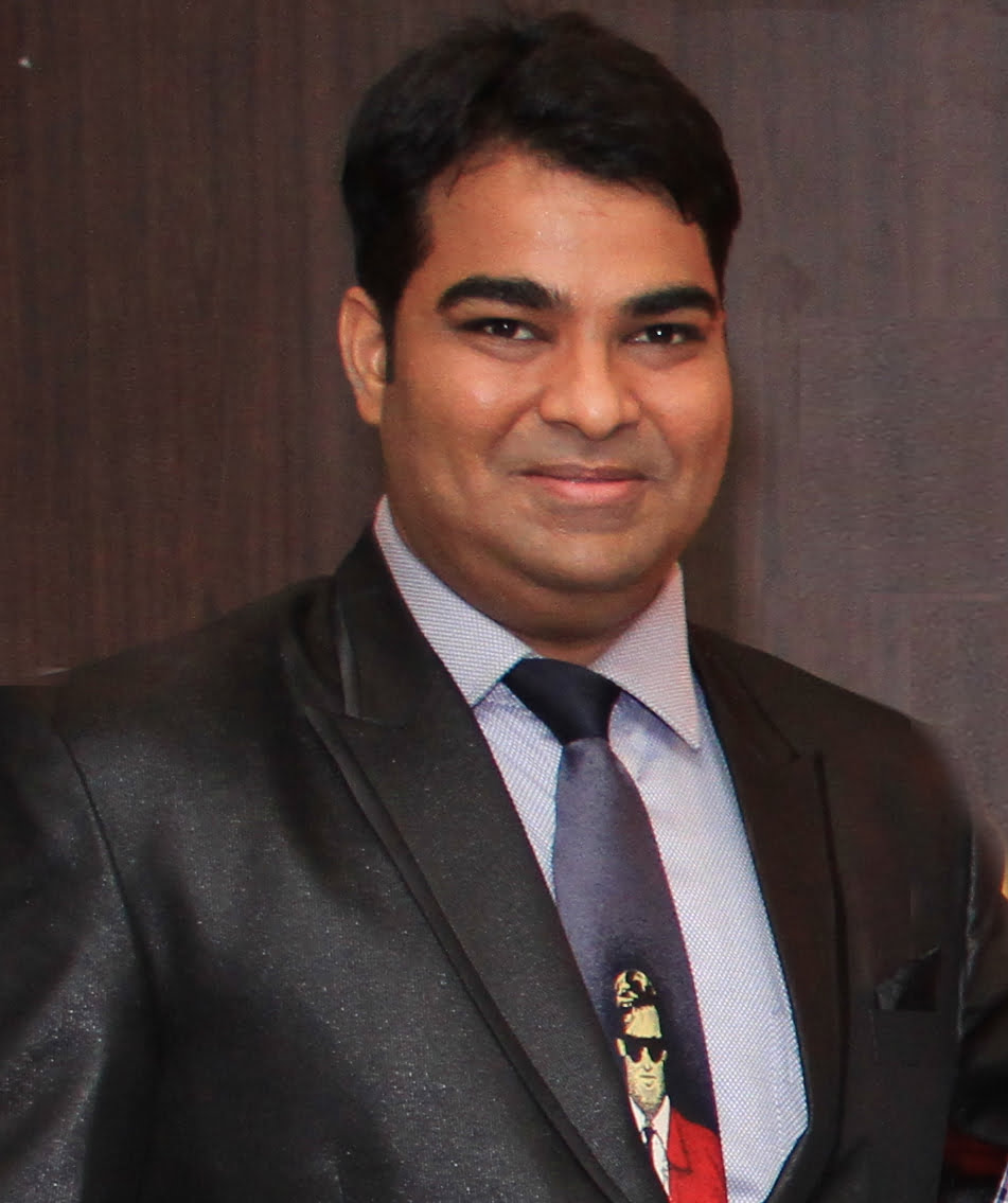 Capt Dilip Narsian